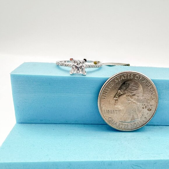 925 Sterling Sliver Moissanite Wedding/Engagement Ring, 1.0ctw VVS Stones Hip Ho - Picture 1 of 6